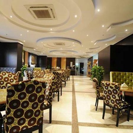 Rose Garden Hotel Ер-Ріяд Екстер'єр фото